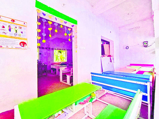 పనులు ఆగిపోయినట్టే.. 
1