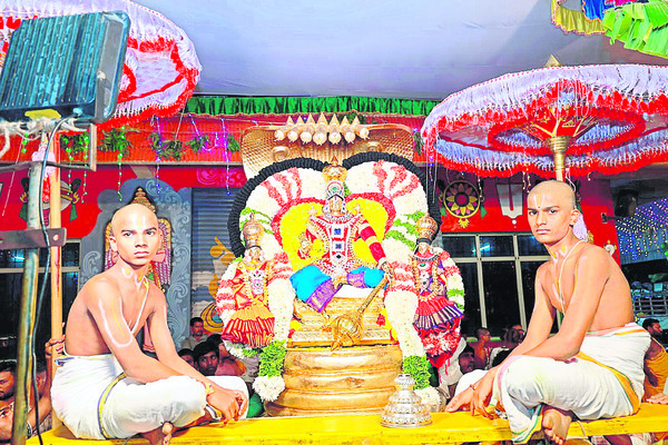 కల్యాణ వెంకన్న వైభవం1