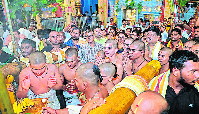కల్యాణ వెంకన్న వైభవం3