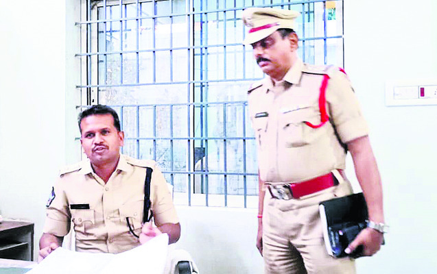 అసాంఘిక శక్తుల ఆటకట్టిస్తాం 1