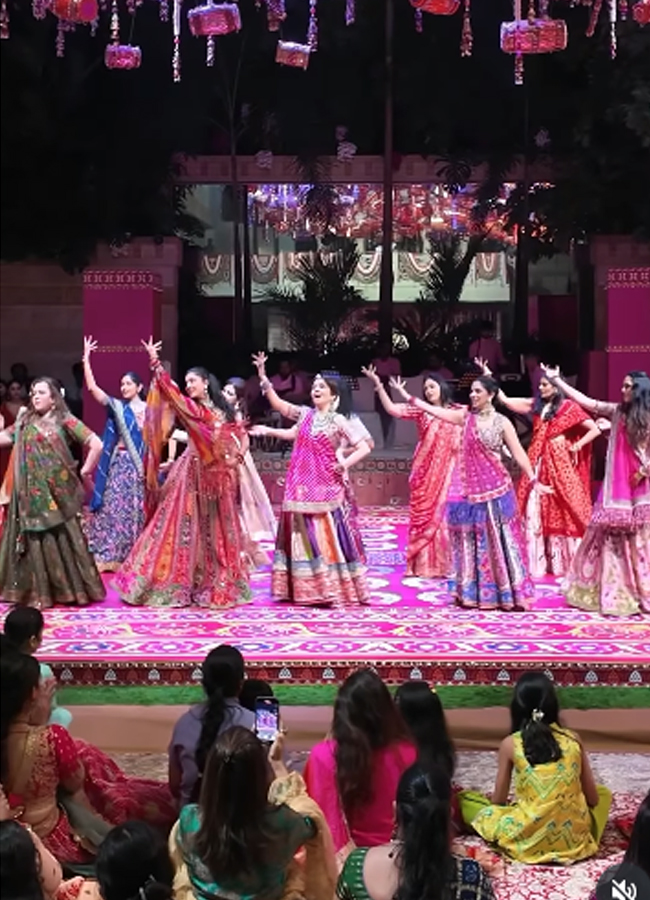 Ambani family's Navratri celebrations are a feast for the eyes photos16