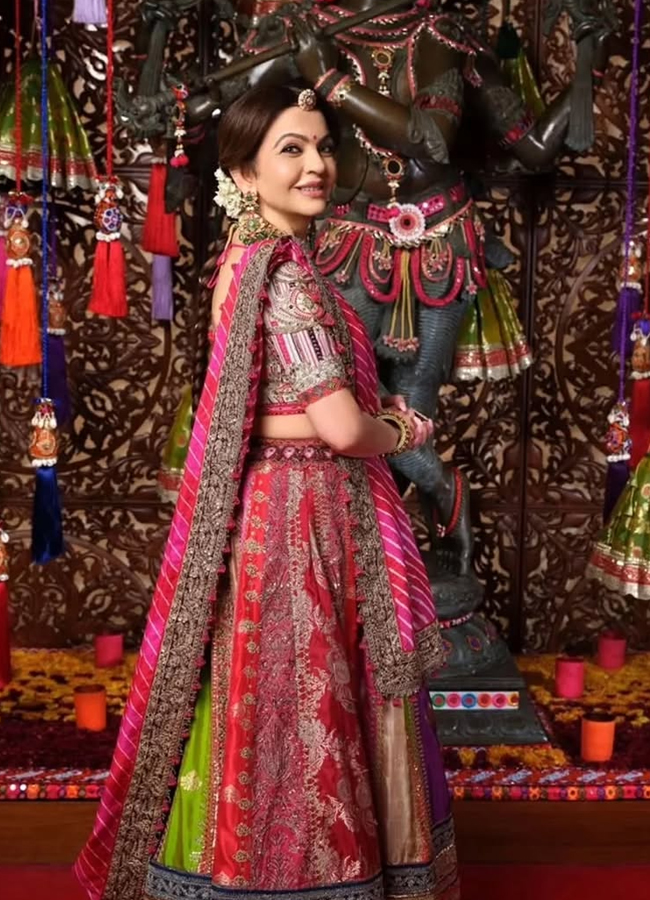 Ambani family's Navratri celebrations are a feast for the eyes photos20
