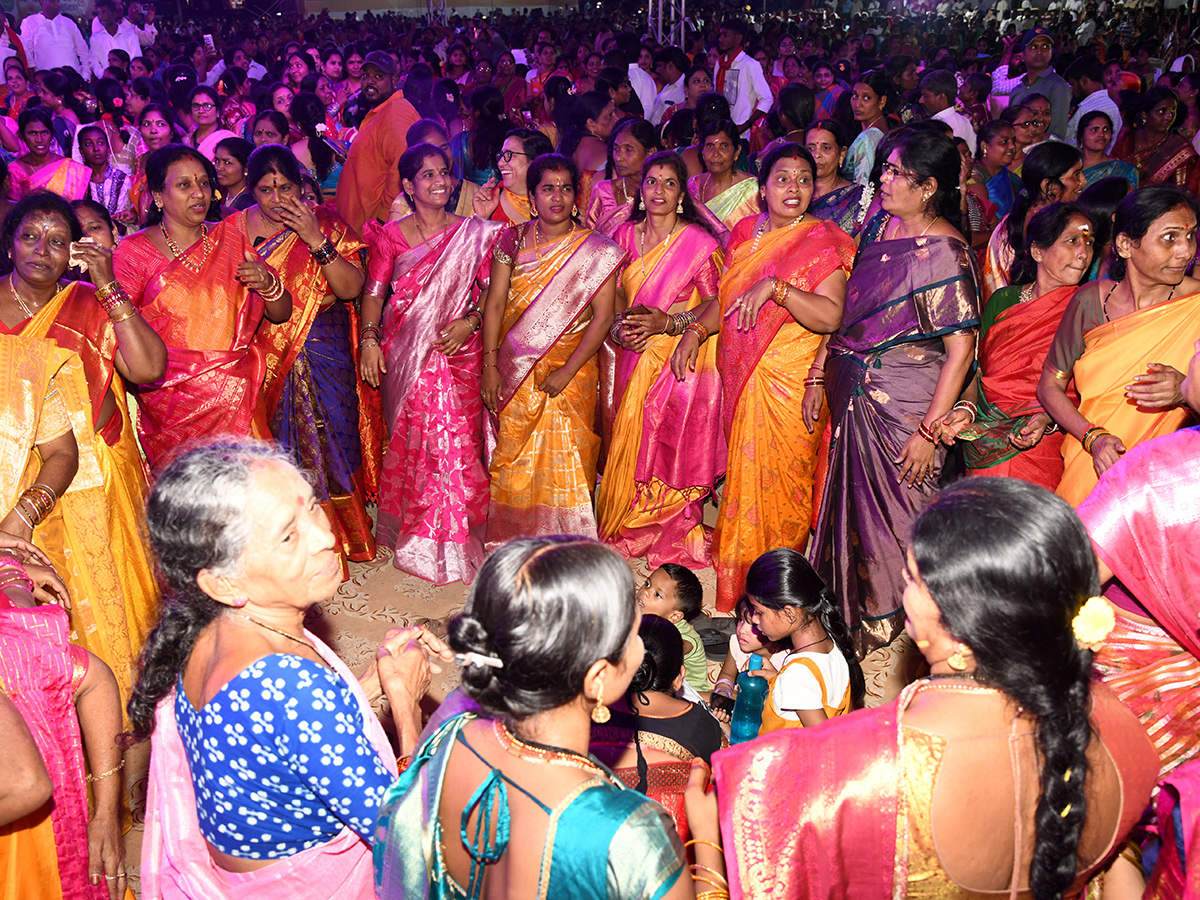 BRS Party Bathukamma Celebrations At Peoples Plaza Ground19