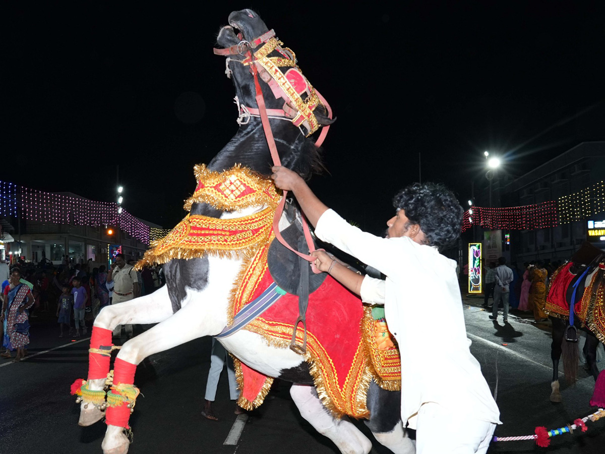 Dussehra 2025 Navaratri Utsavalu In Srisailam Photos18