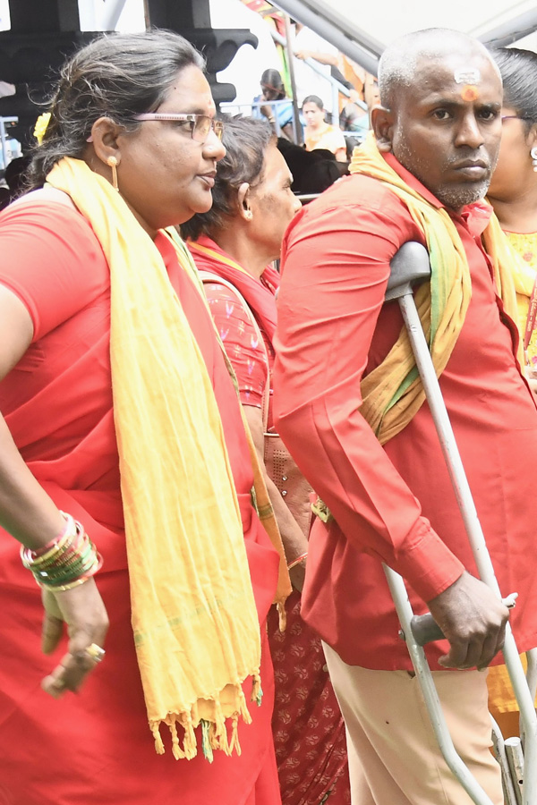 Katyayani Devi Alankaram Day 4 In Vijayawada Dasara Navaratri 2025 Photos18