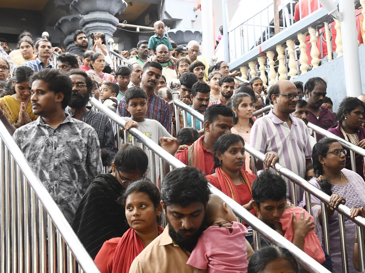 Katyayani Devi Alankaram Day 4 In Vijayawada Dasara Navaratri 2025 Photos19