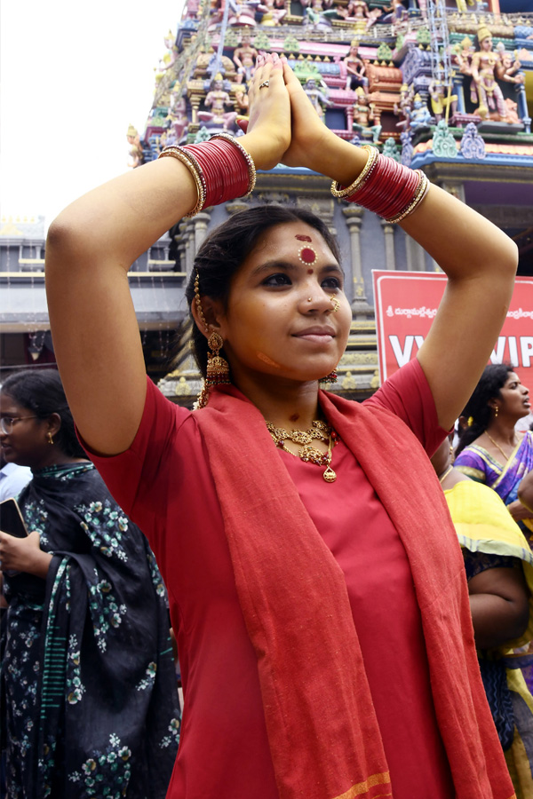 Katyayani Devi Alankaram Day 4 In Vijayawada Dasara Navaratri 2025 Photos25
