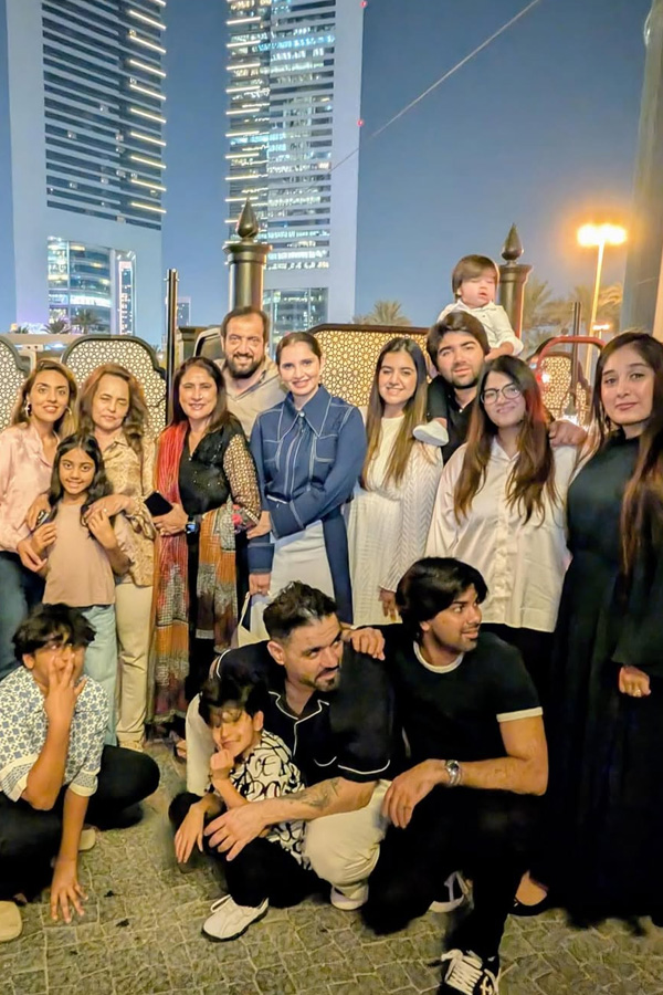 Sania Mirza Family Latest Pics Goes Viral, Porsche Steals Spotlight: Photos7