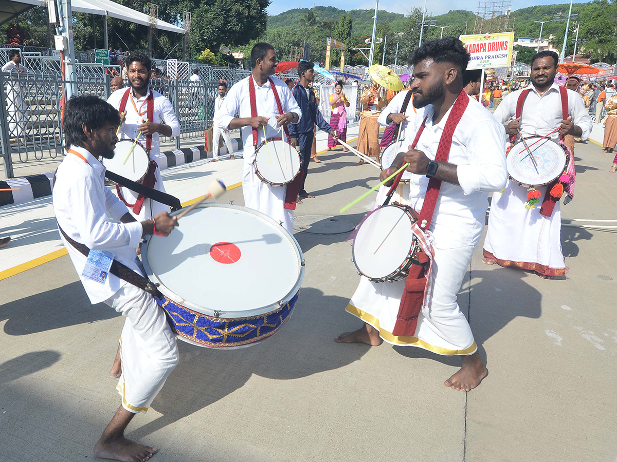 Tirumala Brahmotsavam 2025 Chinna Sesha Vahana Seva Photos9