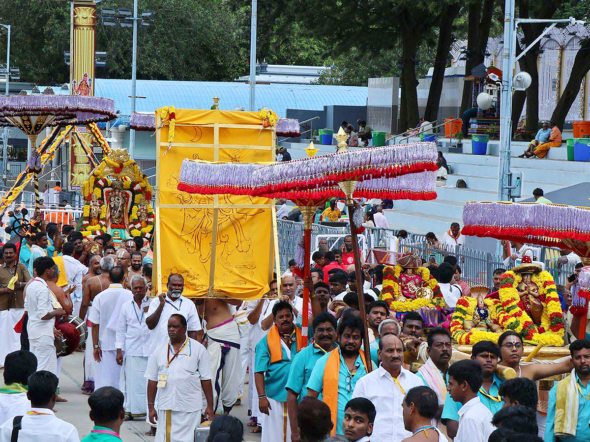 Tirumala Pedda Sesha Vahanam of Srivari Salakatla Brahmotsavams18