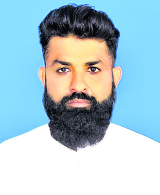 ముంబై ఎయిర్‌పోర్టులో ఆదిలాబాద్‌ వాసి అరెస్ట్‌1