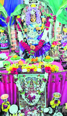 కరుణించమ్మా కాత్యాయిని9