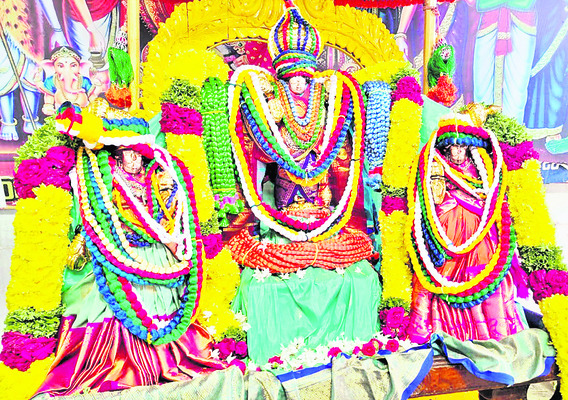 కమనీయం.. లక్ష్మీనరసింహుని కల్యాణం1