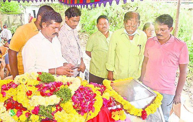 ఘొల్లుమన్న గోపాల్‌రావుపల్లె1