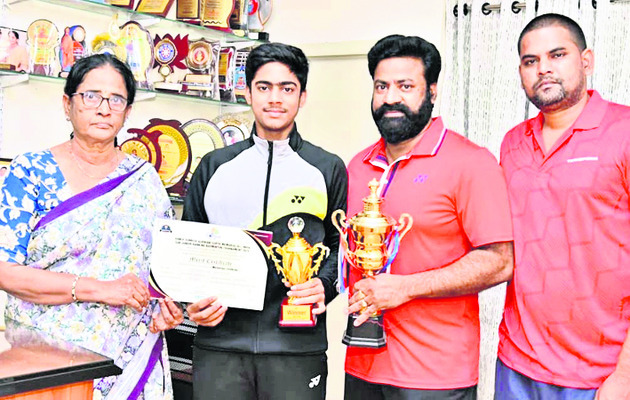ఫుడ్‌ పాయిజన్‌తో ఇద్దరు పిల్లలకు అస్వస్థత 2
