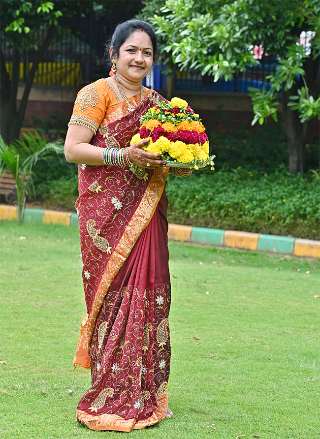 Jahnavi Group of Institutions Bathukamma celebrations10