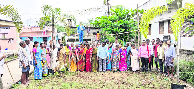 డి–పట్టా భూములను వెబ్‌ ల్యాండ్‌లో నమోదు చేయాలి 1