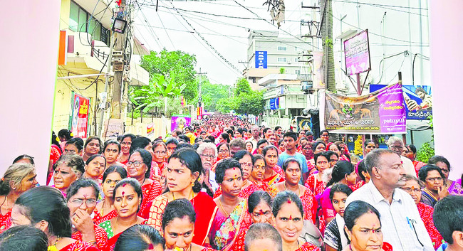 అమ్మను మరువకండి1