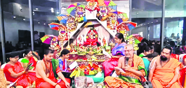 వైభవంగా నవదుర్గావ్రతం1