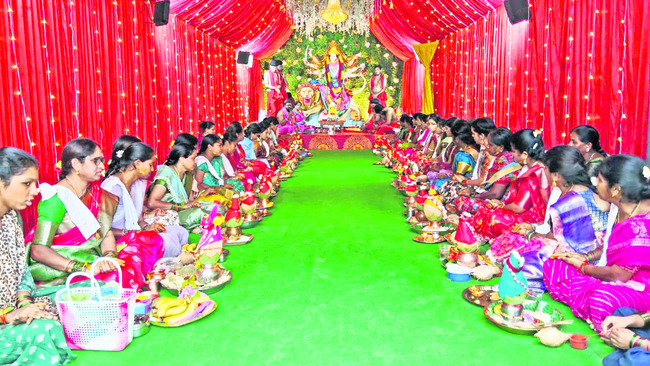కలవారి కోడలు ఉయ్యాలో..1