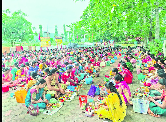 మహాలక్ష్మి నమోస్తుతే... 1