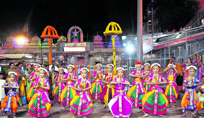 విశేష పూజలు2