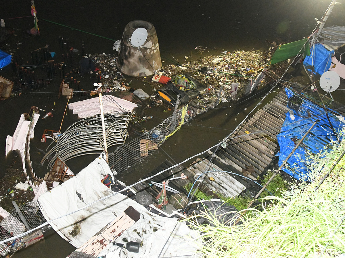 Heavy Flood Water Flows At Musi River In Hyderabad13