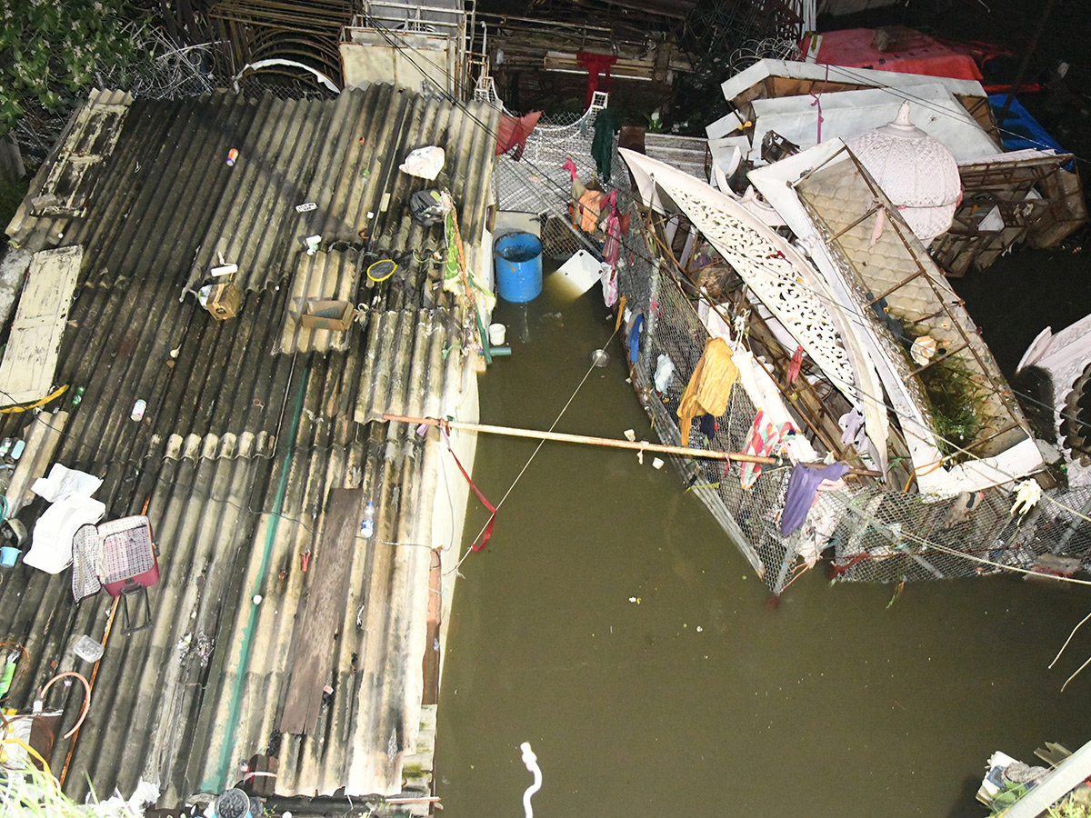 Heavy Flood Water Flows At Musi River In Hyderabad14