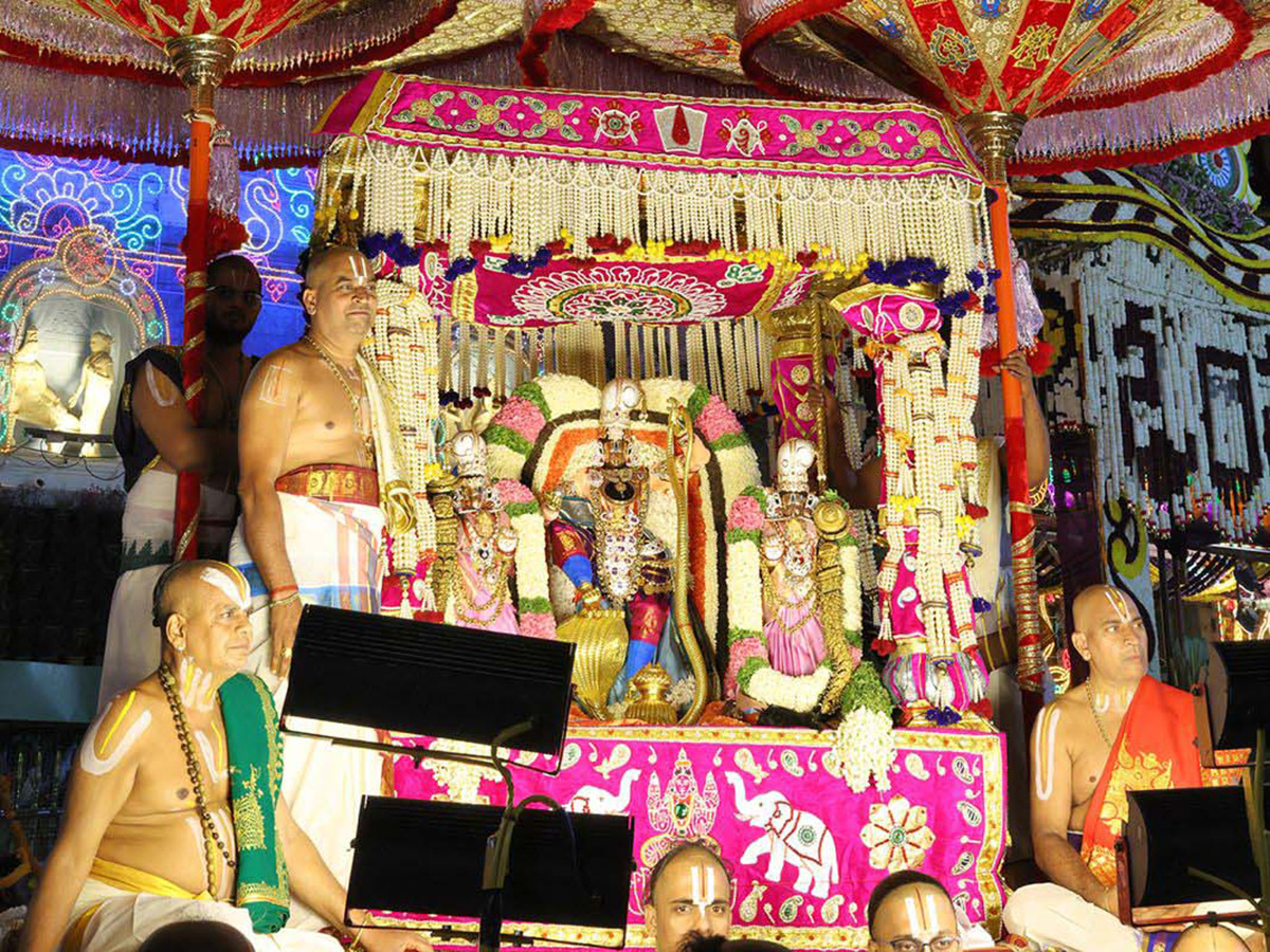 Srivari Brahmotsavam Muthyapu Pandiri Vahanam Photos20