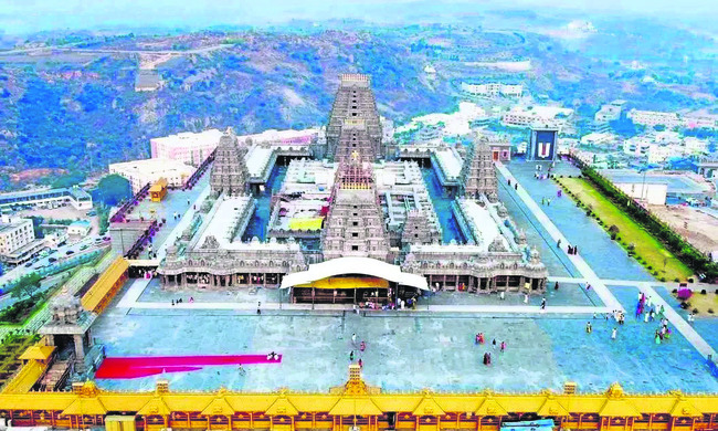 ఉత్తమ పర్యాటక క్షేత్రంగా యాదగిరిగుట్ట2