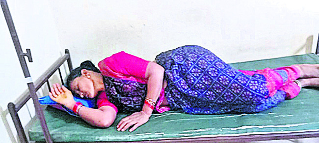 యూరియా కష్టాలు చూడండి ‘బాబూ’.. 2