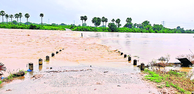 కొండా లక్ష్మణ్‌ బాపూజీకి ఘననివాళి 
3