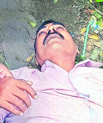 లారీ ఢీకొని పాత్రికేయుడు దుర్మరణం 1