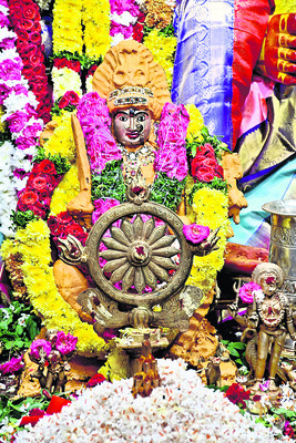 భద్రకాళికి గంధోత్సవం2