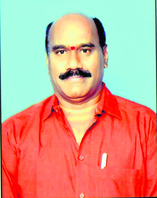 కూలి పనులకు వెళ్తున్నా
1