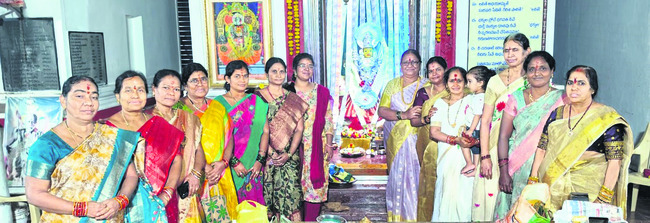 ఆ గ్రామ సర్పంచ్‌ ఎస్టీకి రిజర్వ్‌  
2