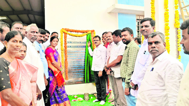 టెక్నికల్‌ కోర్సులతో ఉపాధి
1
