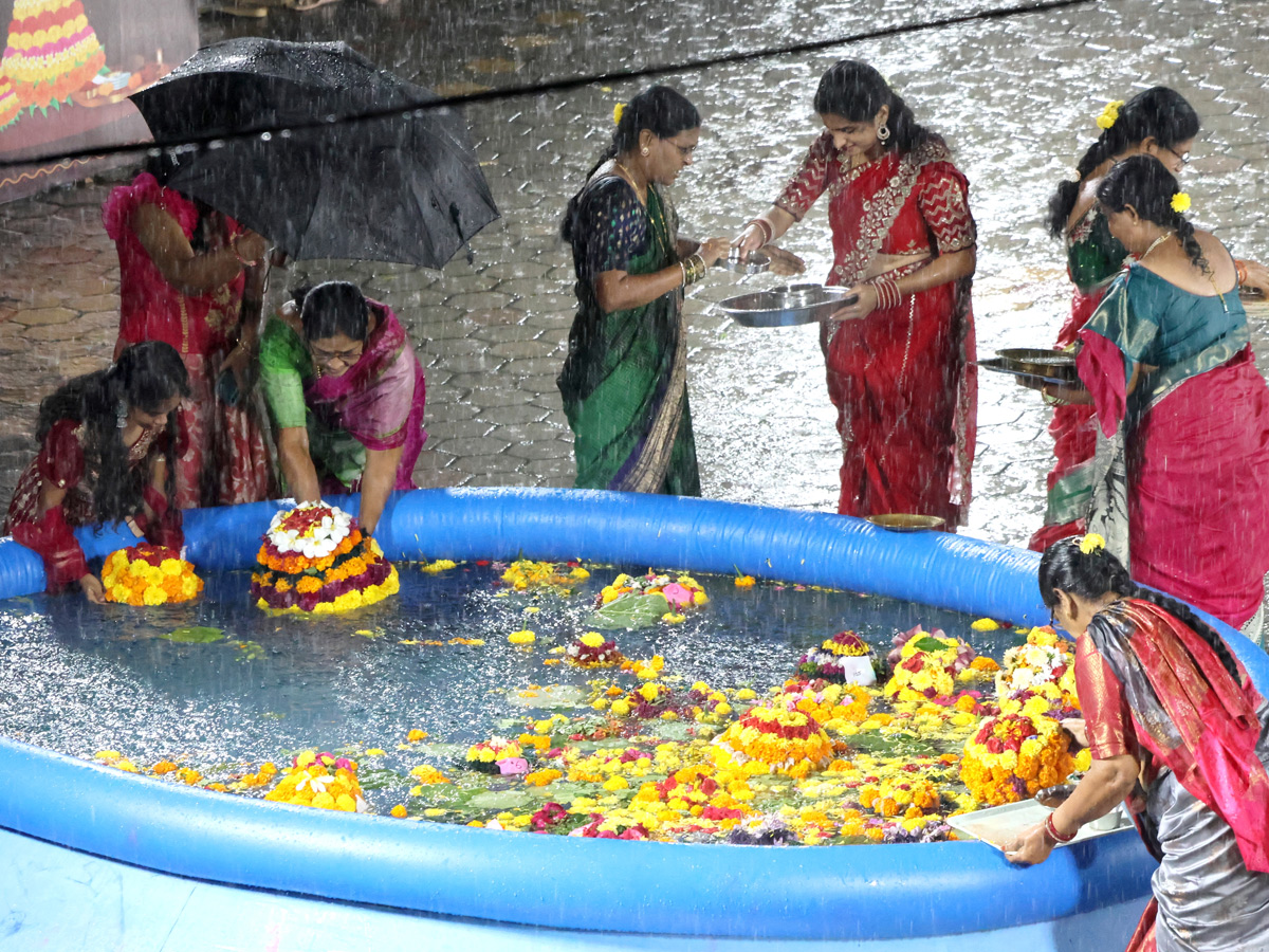 Best Photos of The Week in AP and Telangana Photo Gallery9