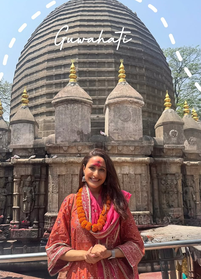 Tollywood actress covered the entire country (Photos)7