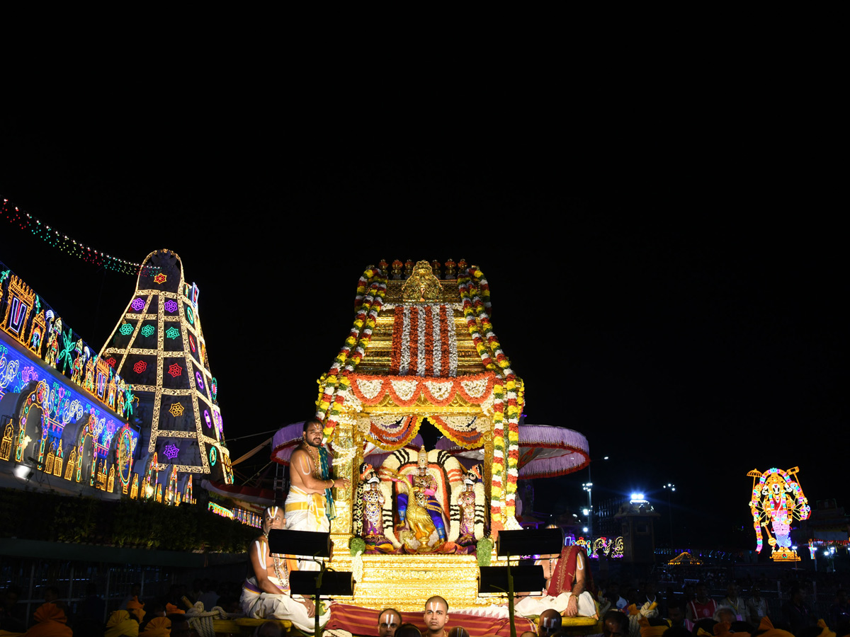 Srivari Brahmotsavam Sarvabhupala Vahanam Photos1