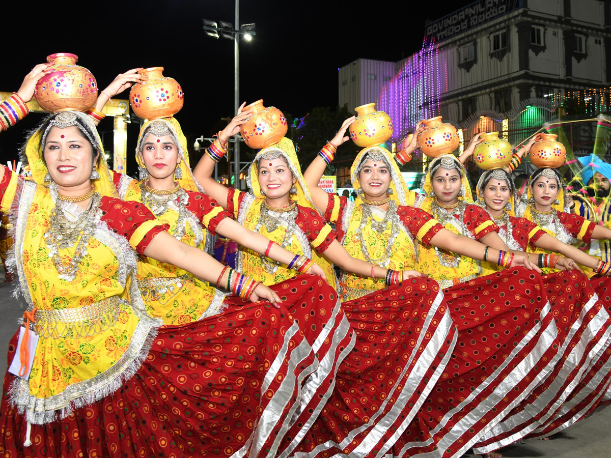 Srivari Brahmotsavam Sarvabhupala Vahanam Photos8