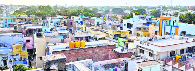 సిల్క్ సిటీలో దొంగలు పడ్డారు!2
