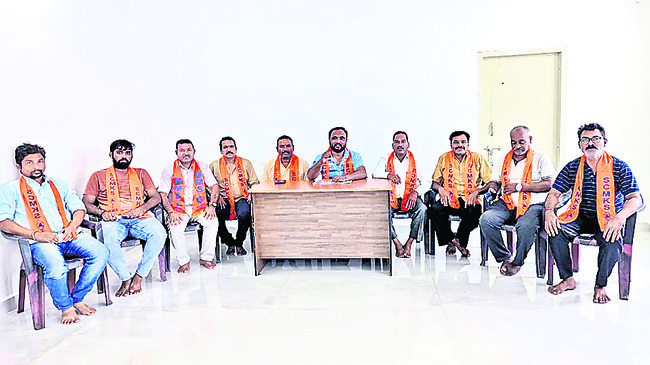 నేడు సద్దుల బతుకమ్మ జరుపుకోండి
1