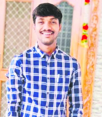 పట్టుబట్టి.. కొలువులు కొట్టి4