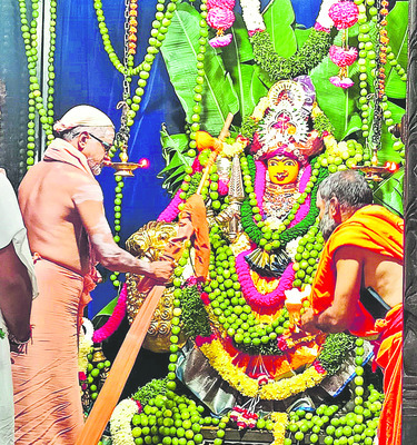 శోభాయమానం.. విద్యాధరి క్షేత్రం 3