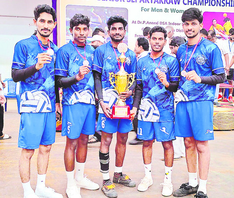 రాష్ట్ర స్థాయి సెపక్తక్రా పోటీల్లో ‘తూర్పు’ విజయం 1