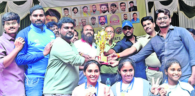 నేడు కలెక్టరేట్‌లో  ‘పరిష్కార వేదిక’ 1