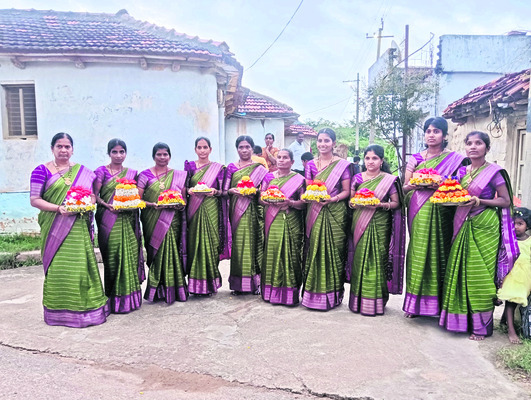 ఏకధాటి వర్షాలు.. నీటమునుగుతున్న పంటలు3