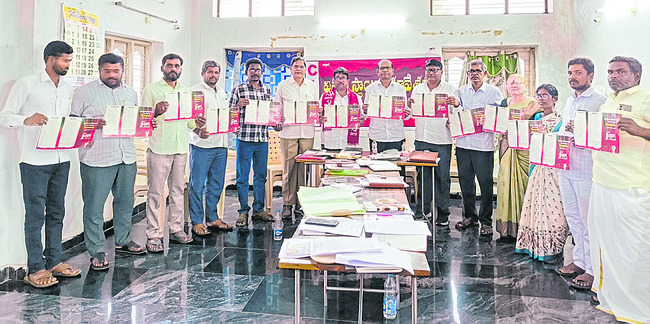 జోరుగా పూల విక్రయాలు 
1