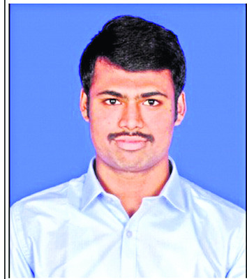 మూడు ప్రభుత్వ ఉద్యోగాలు2